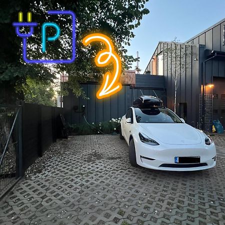 Ferienwohnung The Right Side Z Parkingiem I Ladowarka Ev Stettin Exterior foto