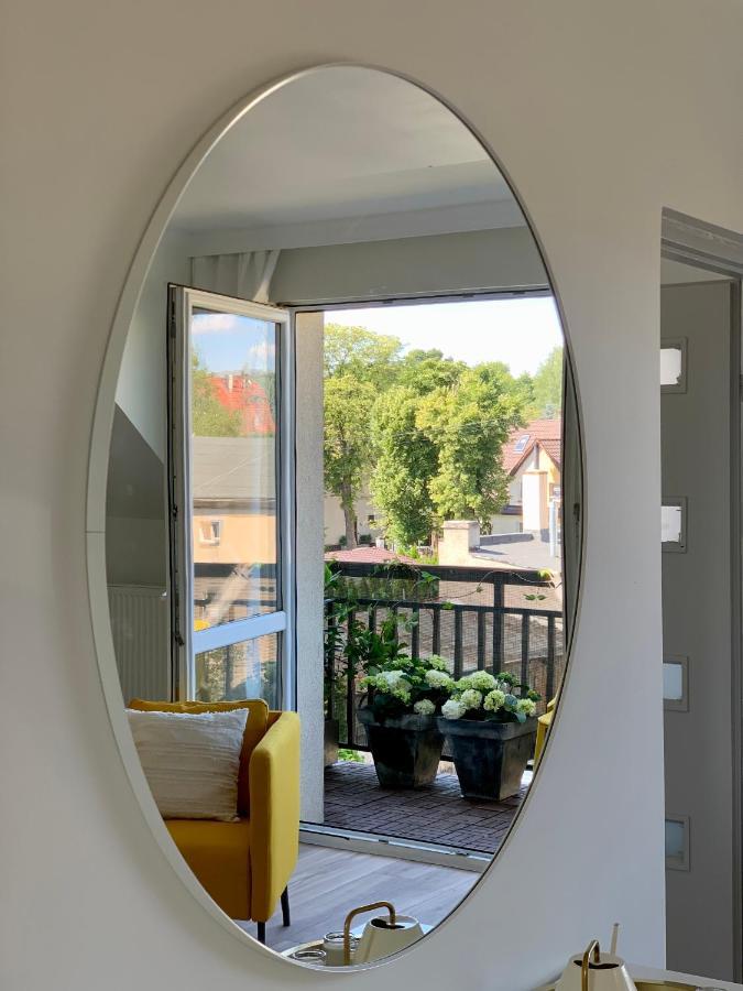 Ferienwohnung The Right Side Z Parkingiem I Ladowarka Ev Stettin Exterior foto