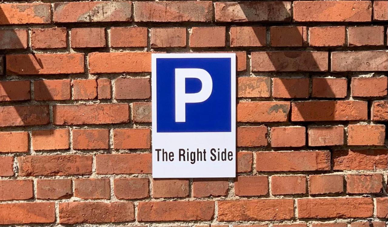 Ferienwohnung The Right Side Z Parkingiem I Ladowarka Ev Stettin Exterior foto
