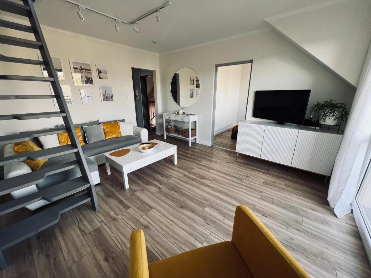 Ferienwohnung The Right Side Z Parkingiem I Ladowarka Ev Stettin Exterior foto